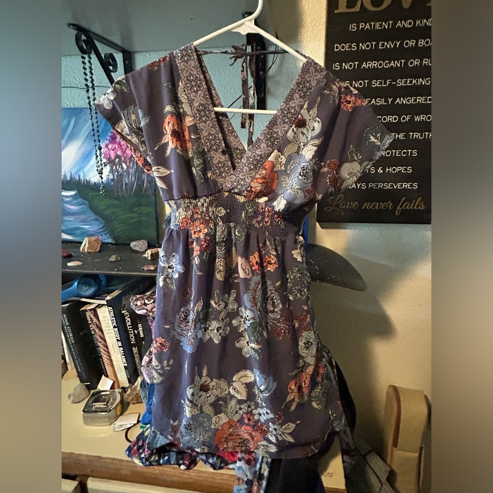 Small blouse/dress